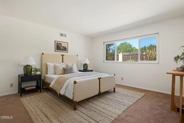 18-Primary Bedroom