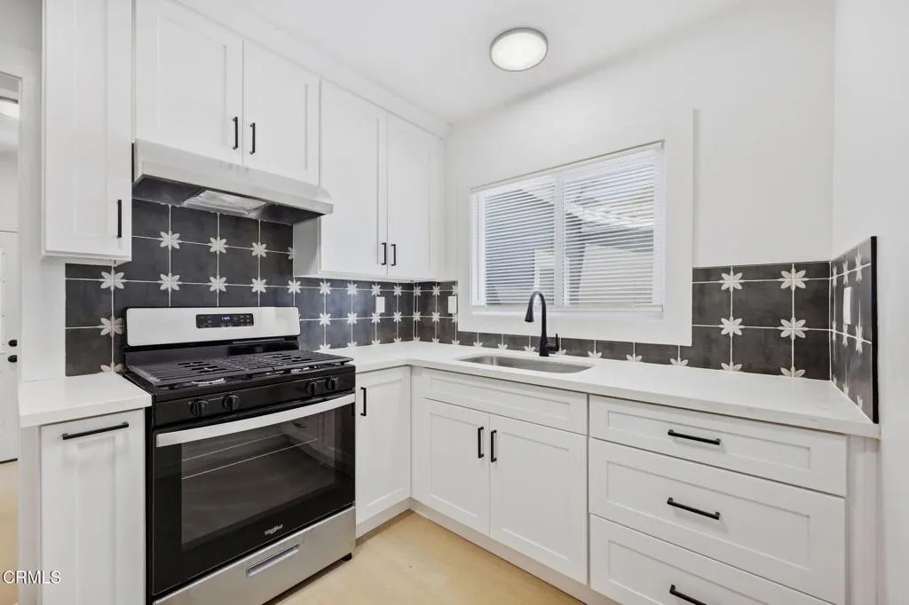 56-web-or-mls-108_Barry_Dr_Ventura_CA_93