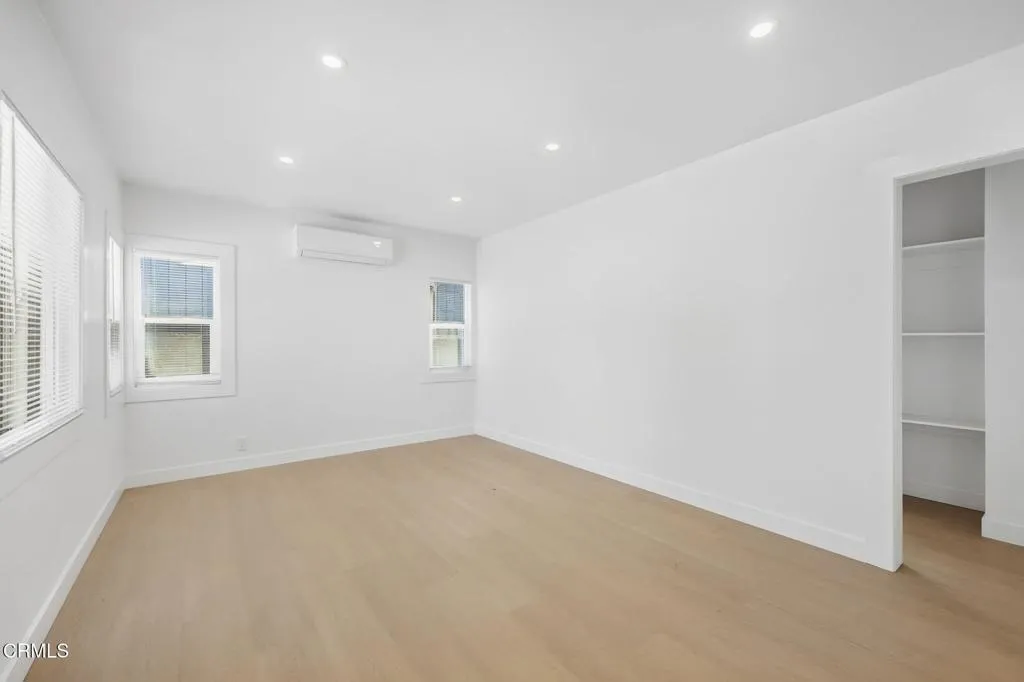 52-web-or-mls-108_Barry_Dr_Ventura_CA_93