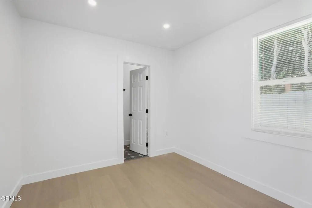 47-web-or-mls-108_Barry_Dr_Ventura_CA_93