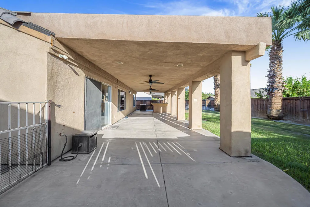 84119 ave europa (37)