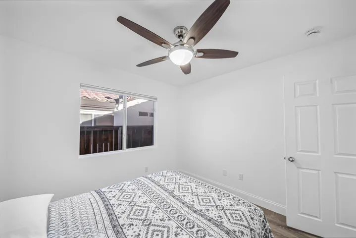 84119 ave europa (33)