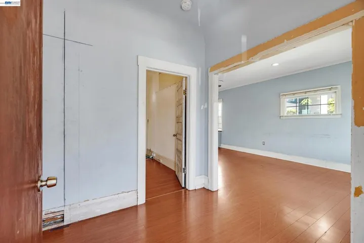 2711 13th Ave, Oakland, California 94606 — photo 4