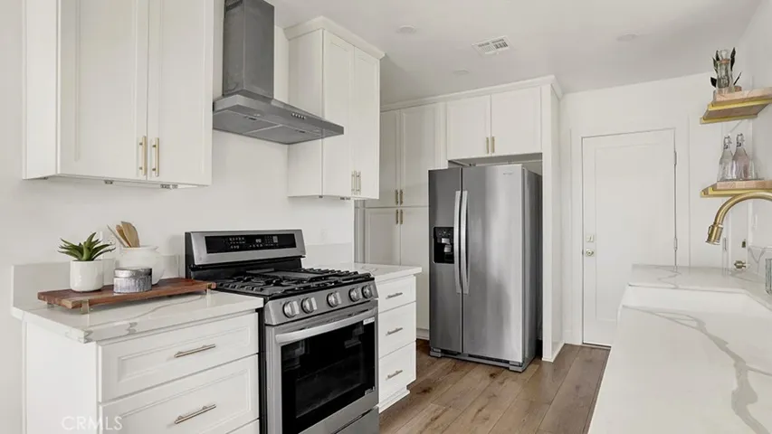 628 Hendrix, Claremont, California 91711 — photo 5