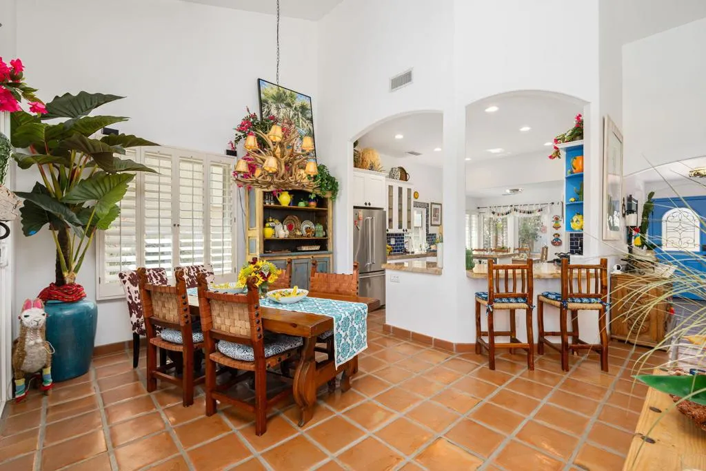 ..an open kitchen