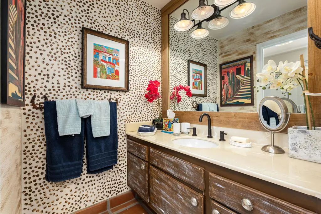 Stylish guest bath!