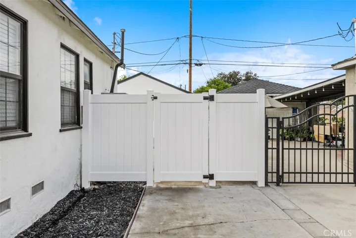 325 N Lee A, Fullerton, California 92833 — photo 5
