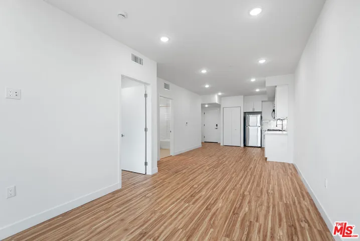 11600 National Boulevard 303, Los Angeles, California 90064 — photo 5