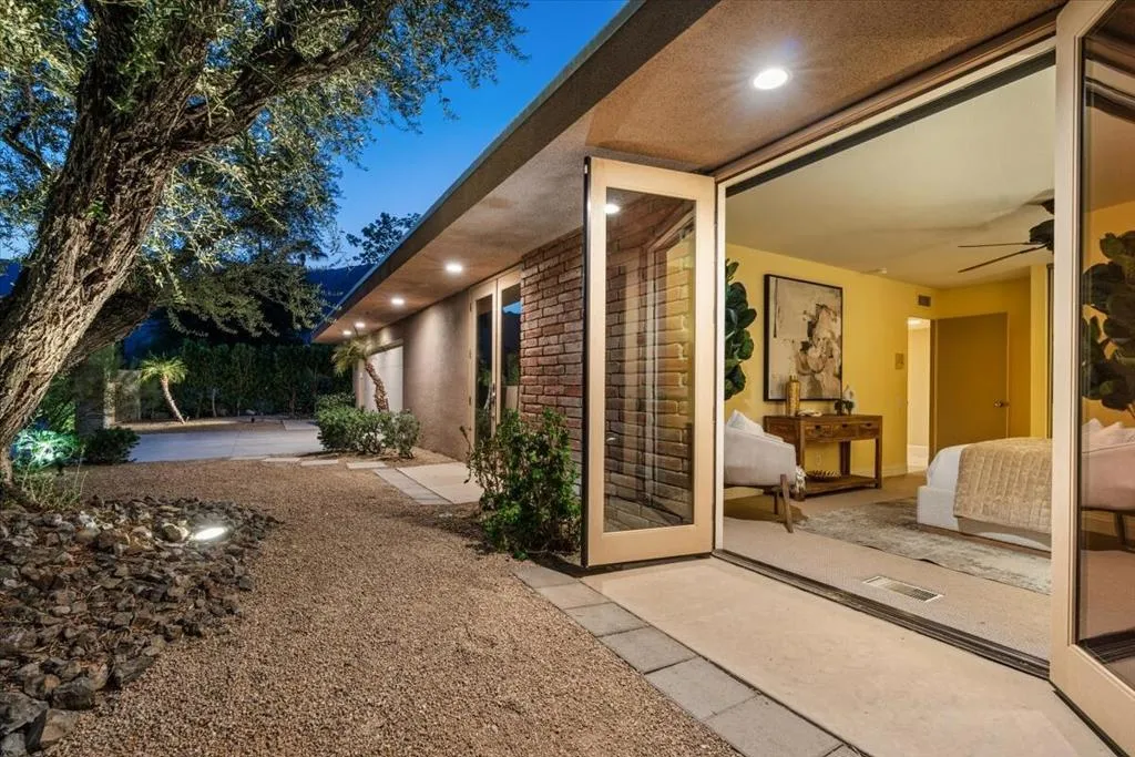 41-1550 E Murray Canyon Dr-77