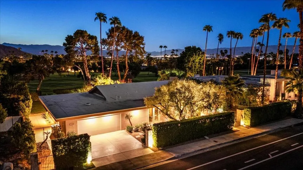 36-1550 E Murray Canyon Dr-94