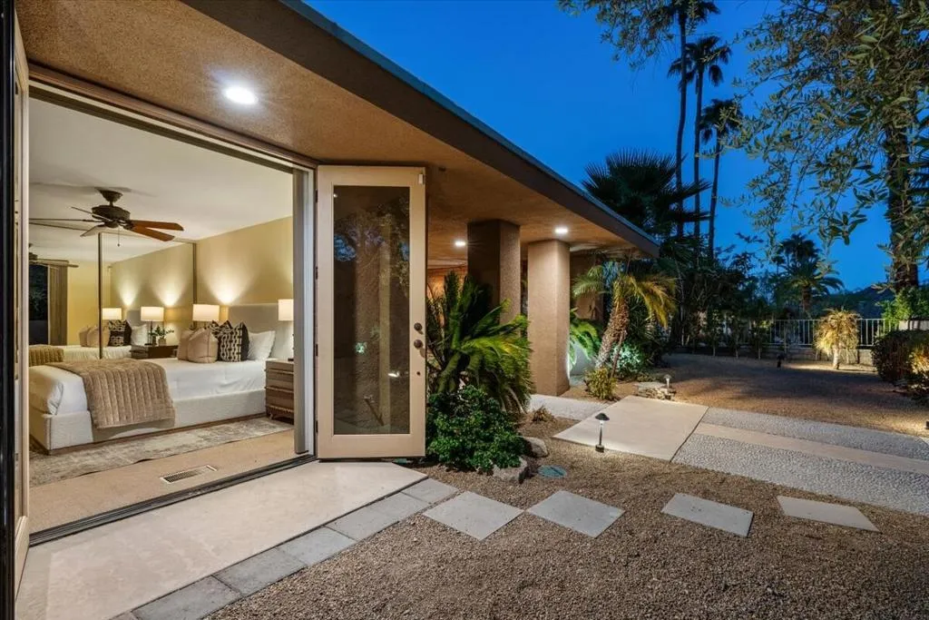 39-1550 E Murray Canyon Dr-76