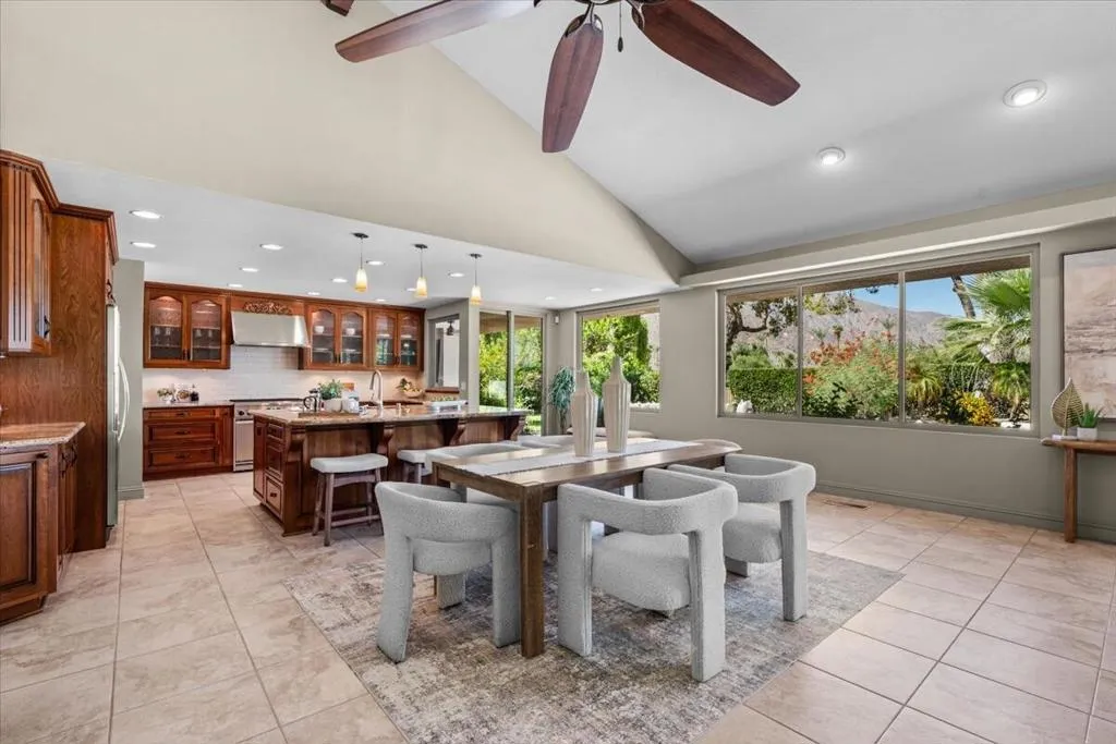 10-1550 E Murray Canyon Dr-52