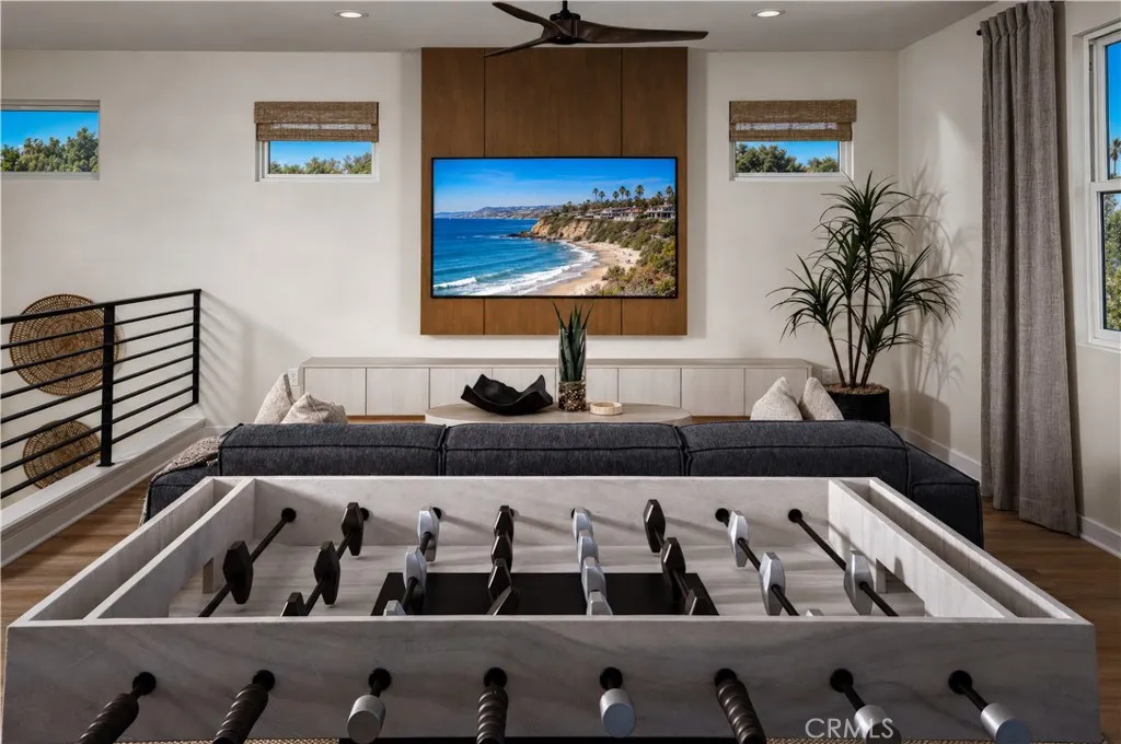Upstairs game room