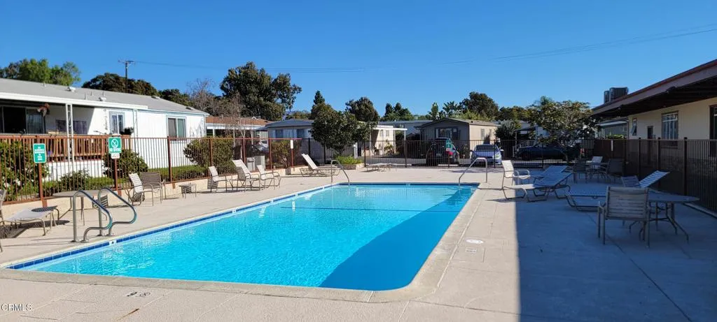 Community pool