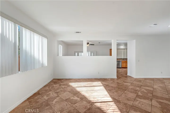 15153 Spinnaker, Lake Elsinore, California 92530 — photo 4