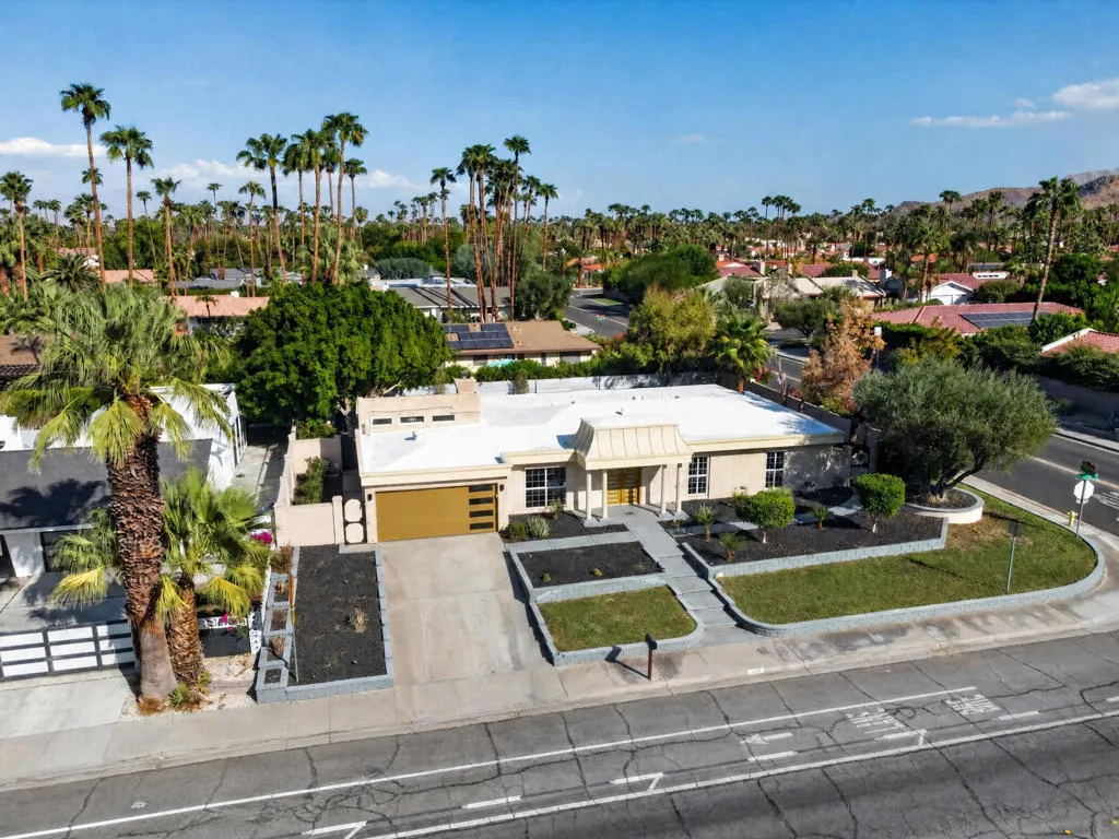 043_DJI_0303