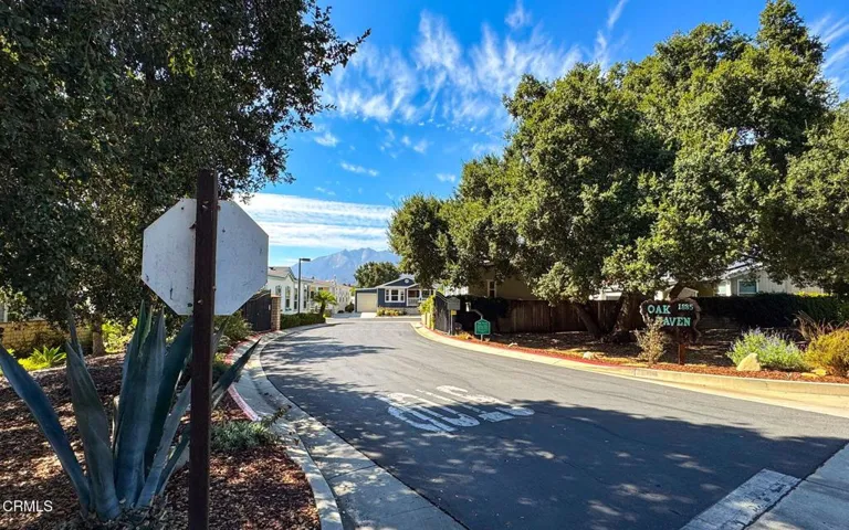 38-web-or-mls-UpmarketMedia_OakhavenOjai