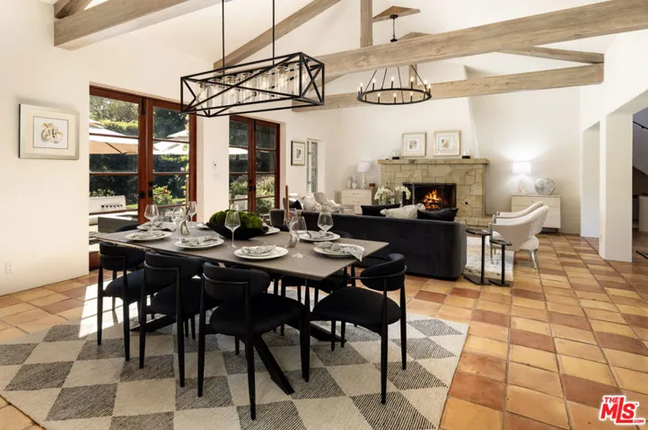 Living Room & Dining Area