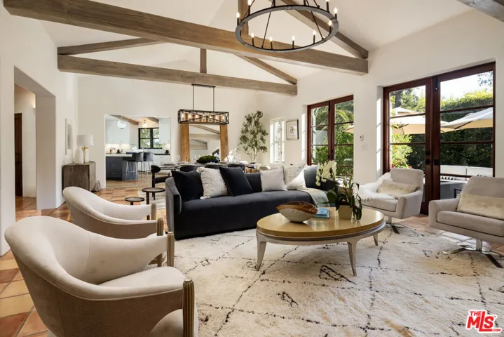 Living Room & Dining Area