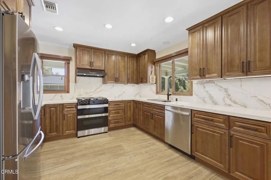 11 16-web-or-mls-1188_Woodland_Ave_Ojai_