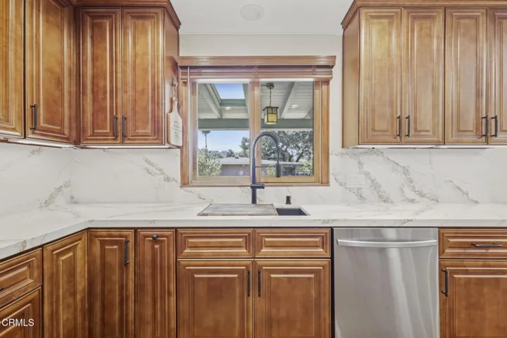 12 18-web-or-mls-1188_Woodland_Ave_Ojai_
