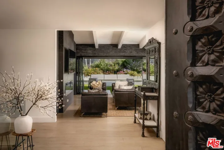 344 Arno Way, Pacific Palisades, California 90272 — photo 5
