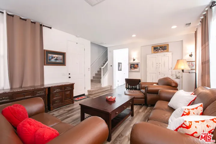 26070 Medici Court, Santa Clarita, California 91350 — photo 5