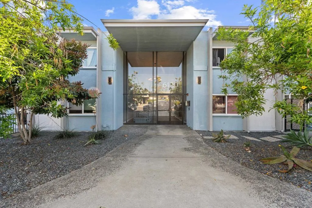 6120 Decena Dr (room 2) #207 (Bedroom 2)