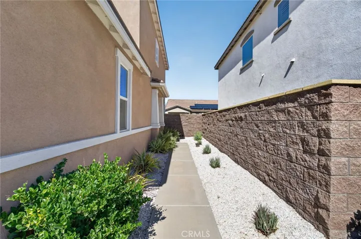 29125 Gardenia, Lake Elsinore, California 92530 — photo 4