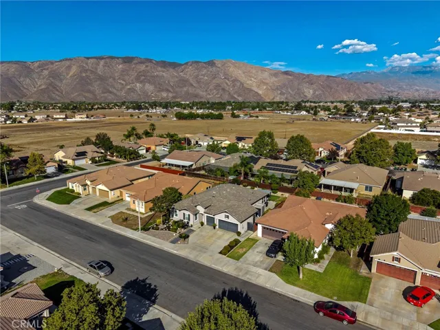 763 Dechado, San Jacinto, California 92582 — photo 5