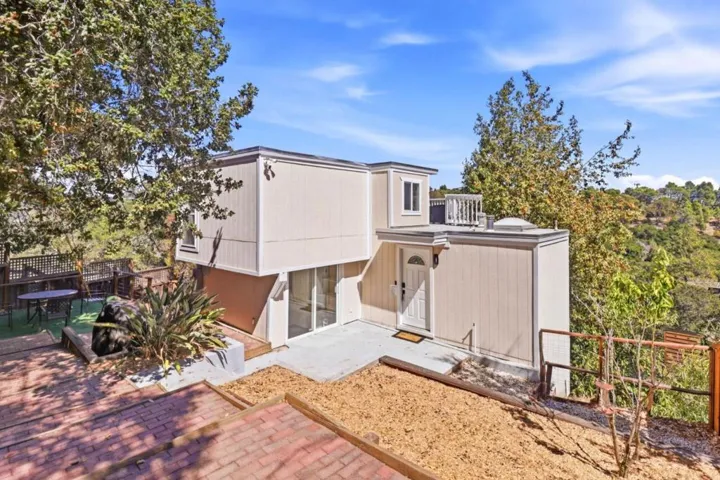 237 Winding Way, San Carlos, California 94070 — photo 5