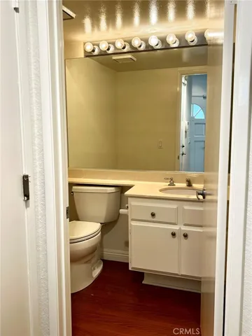 52 Almador, Irvine, California 92614 — photo 4