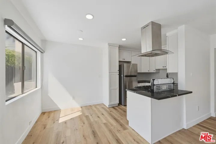 929 N Stanley Avenue 3, West Hollywood, California 90046 — photo 5