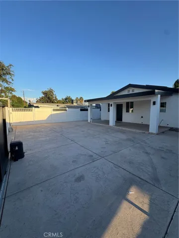 7761 Aura, Reseda, California 91335 — photo 5