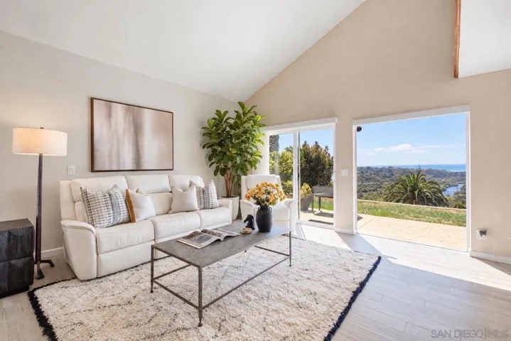 1409 Santa Rosa, Oceanside, California 92058 — photo 4