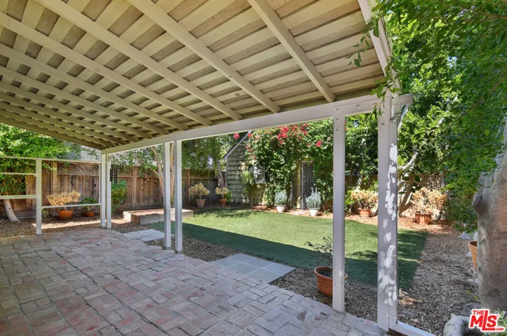 14335 Magnolia Boulevard, Sherman Oaks, California 91423 — photo 4