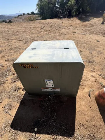 pad-mounted transformer