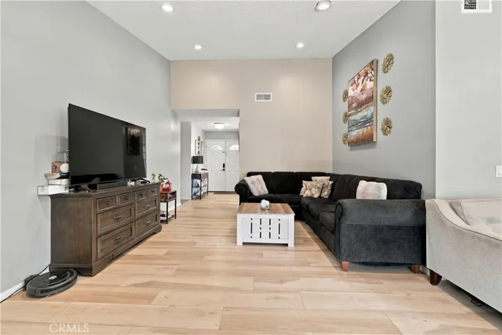 2824 E Avenue R12, Palmdale, California 93550 — photo 5