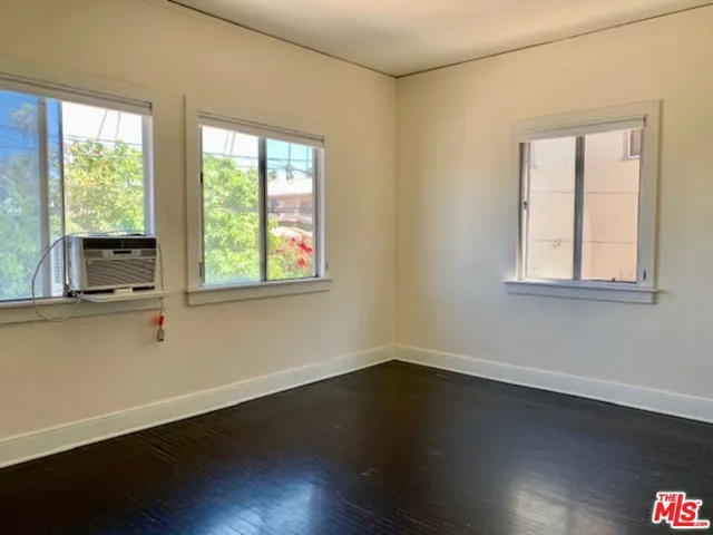236 N Kenmore Avenue, Los Angeles, California 90004 — photo 4