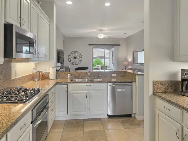 81893 Avenida Alcalde, Indio, California 92203 — photo 5