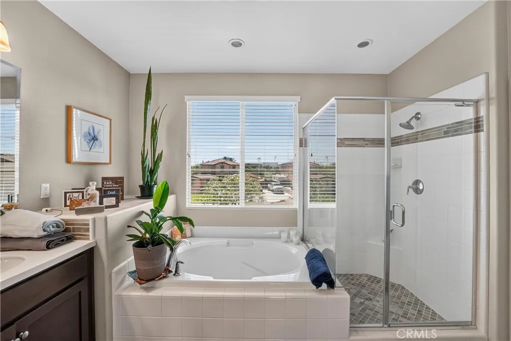 Main bathroom