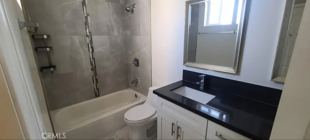 866 E 46th, Los Angeles, California 90011 — photo 4