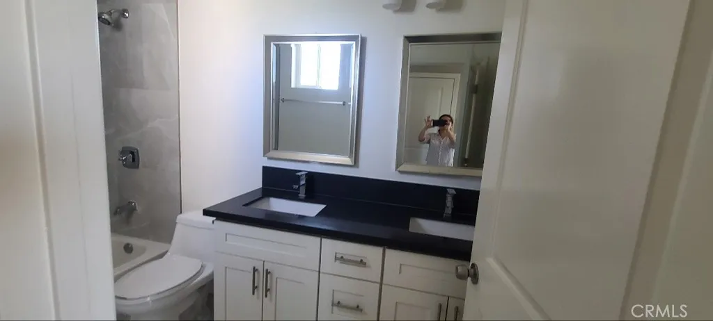 866 E 46th, Los Angeles, California 90011 — photo 5
