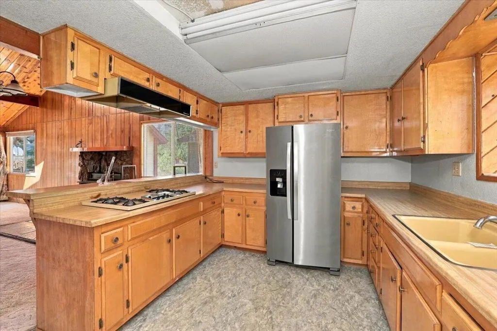 19-Kitchen