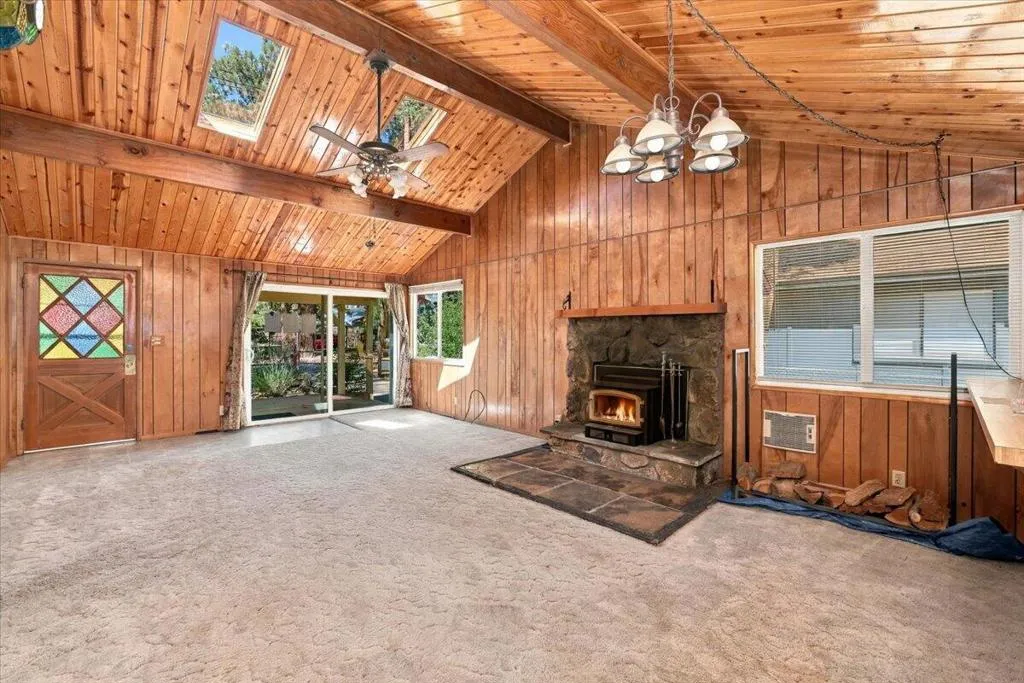 15-Living Room