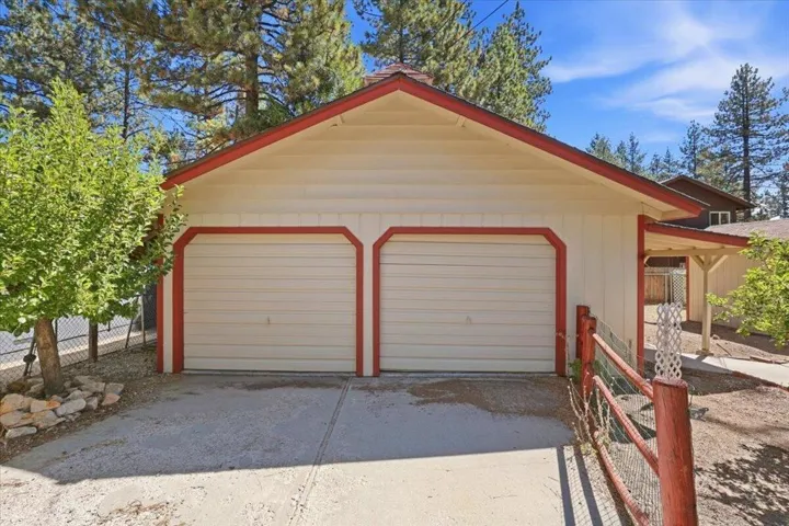 31-Garage
