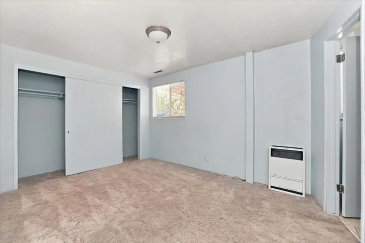 24-Bedroom