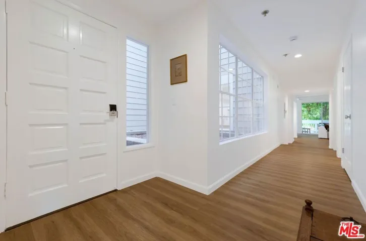 4346 Redwood Avenue A101, Marina Del Rey, California 90292 — photo 4