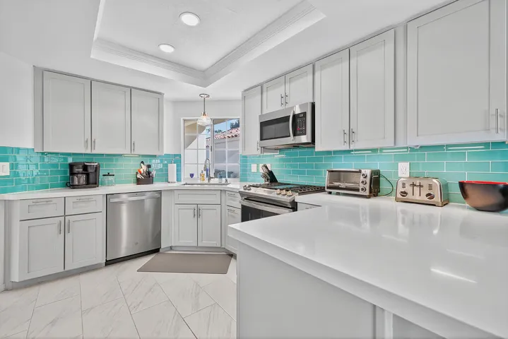 77707 Calle Las Brisas S, Palm Desert, California 92211 — photo 4