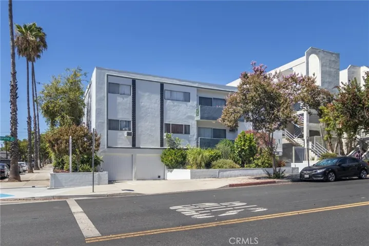601 E Angeleno, Burbank, California 91501 — photo 4